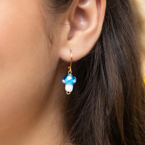 ARETES HONGO AZUL CLARO