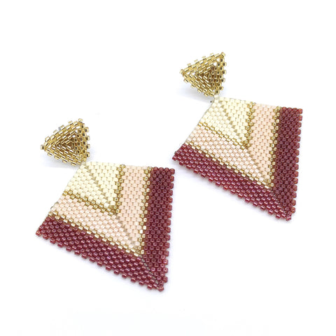 ARETES AMARENA