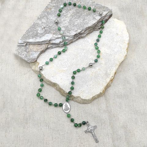 Camándula católica en acero con ágata verde | Rosario elegante Colombia